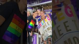 Alex Morgan brings fan and mom to tears 🥹