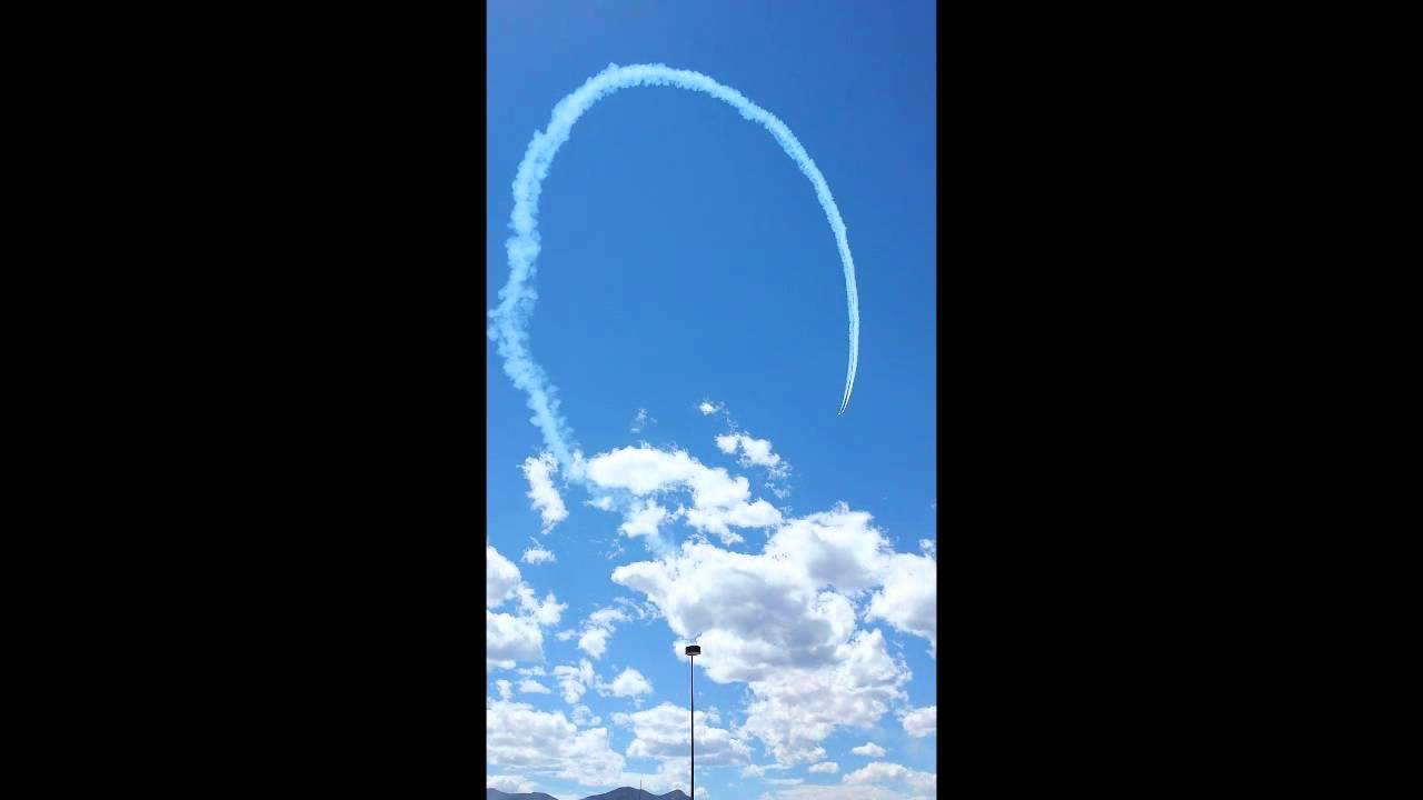 Air Force Academy Colorado jet Loop flyover 2014 - YouTube