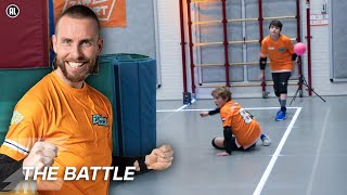 BUNKER BOUWEN IN DE GYMZAAL!💪🏼 | The Battle Bunkertrefbal | Zappsport