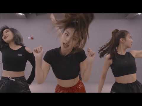Itzy - Wannabe Dance Practice (English Version)