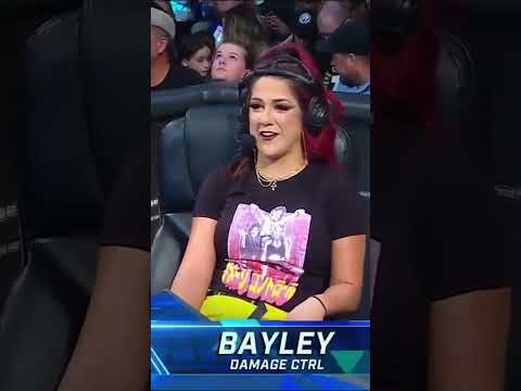 Видео: Бейли напусна ли wwe?