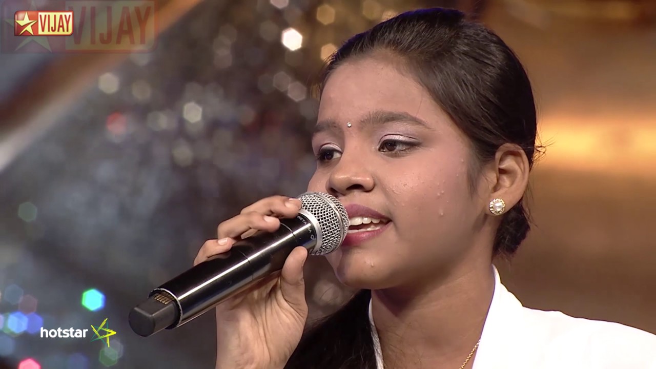 Vellai Pura Ondru by Mierudhula