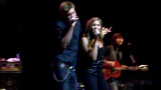 Lady Antebellum --Lookin' For A Good Time---- (Live)