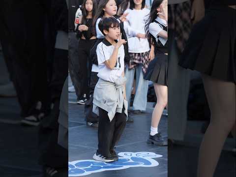 Dance] 어린 댄서: 아이즈원 IZ*ONE &amp;#39;Panorama&amp;#39;: 신촌 딩가딩가 랜덤플레이댄스 DGDG RPD #랜플: 241005: 남자