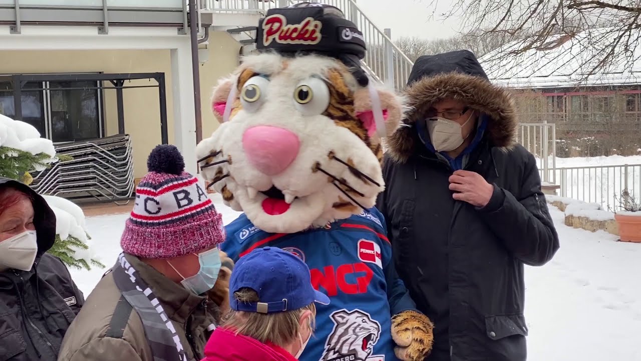 Pucki rettet den Lebenshilfe-Fasching