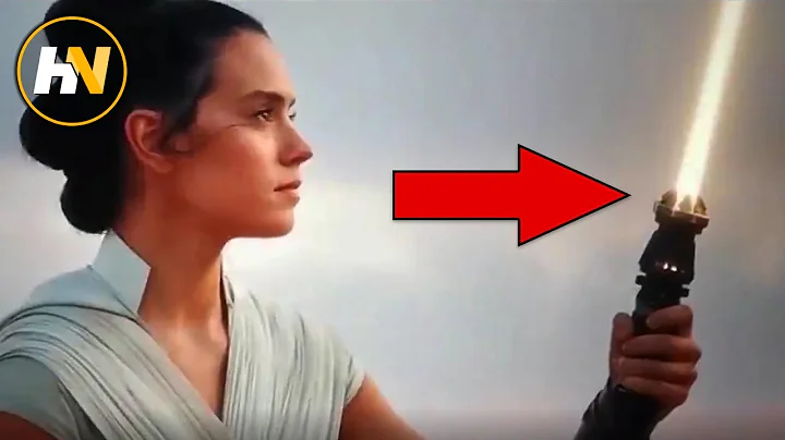 Why is Rey's lightsaber gold? (2023)