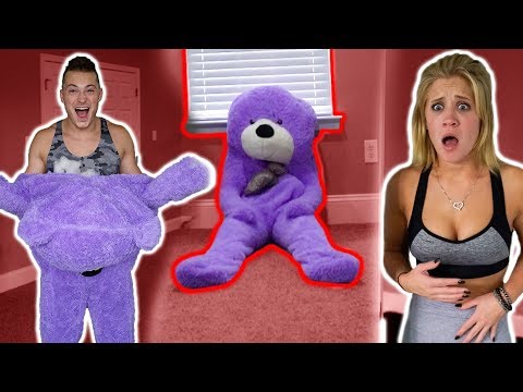 teddy-bear-comes-to-life-scare-prank-on-girlfriend