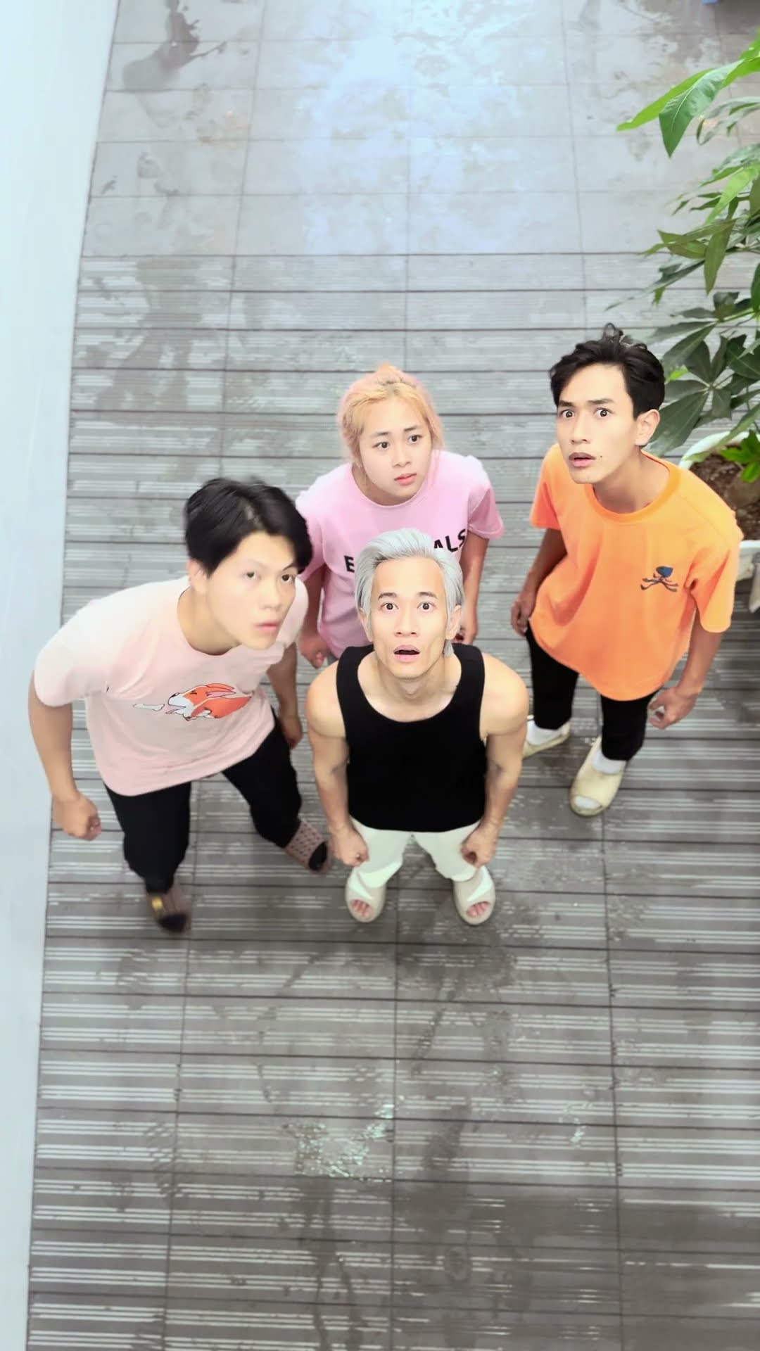 Nhiều chuyện riết quen
