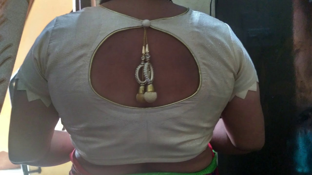 Boat neckline / blouse ke gale ki design / neck cutting 