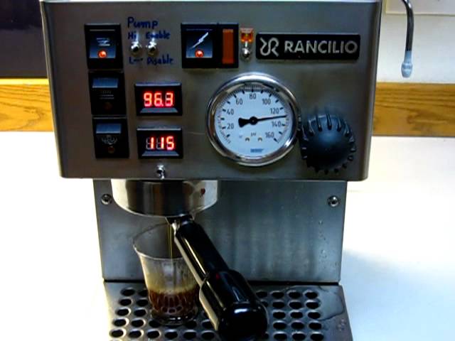 Double Boiler Rancilio Sylvia - YouTube