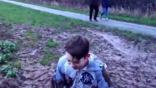 MUD SLIDING O.P