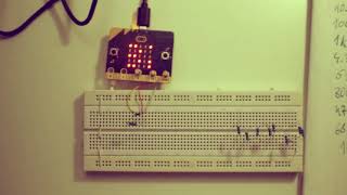 Simple resistance measurement with the micro bit and voltage divider