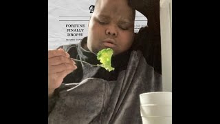 CRYING IN THE KITCHEN [CLEAN] - DAVE BLUNTS