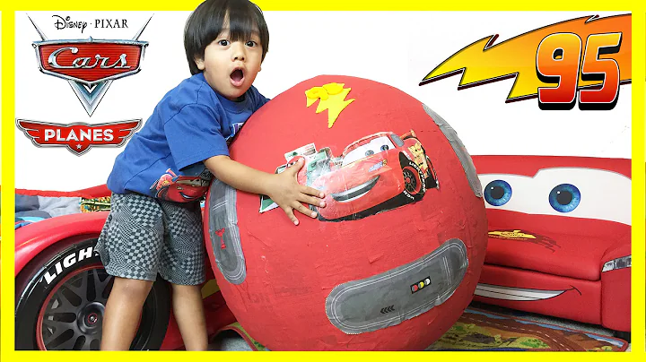 GIANT Lightning McQueen Egg Surprise with 100+ Dis...