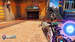 Zarya is BROKEN in Total Mayhem (Reinhardt Bull Fight) screenshot 2
