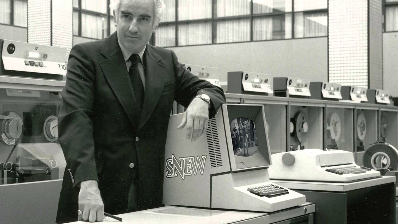 The mainframe computer room - YouTube