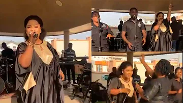 Obaapa Christy Thrills Audience with Powerful Live Band Performance at a Funeral