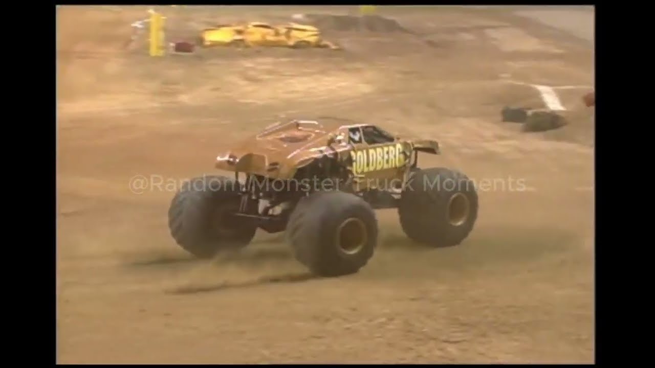 TNN Motor Madness Monster Jam, Sand Drags, Pro Stadium Trucks, & Quad Wars 2000 Crashes & Highlights