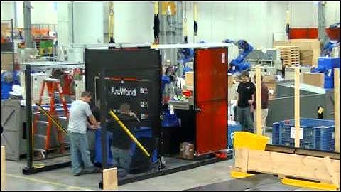 Yaskawa Motoman ArcWorld 1000 Robotic Creation