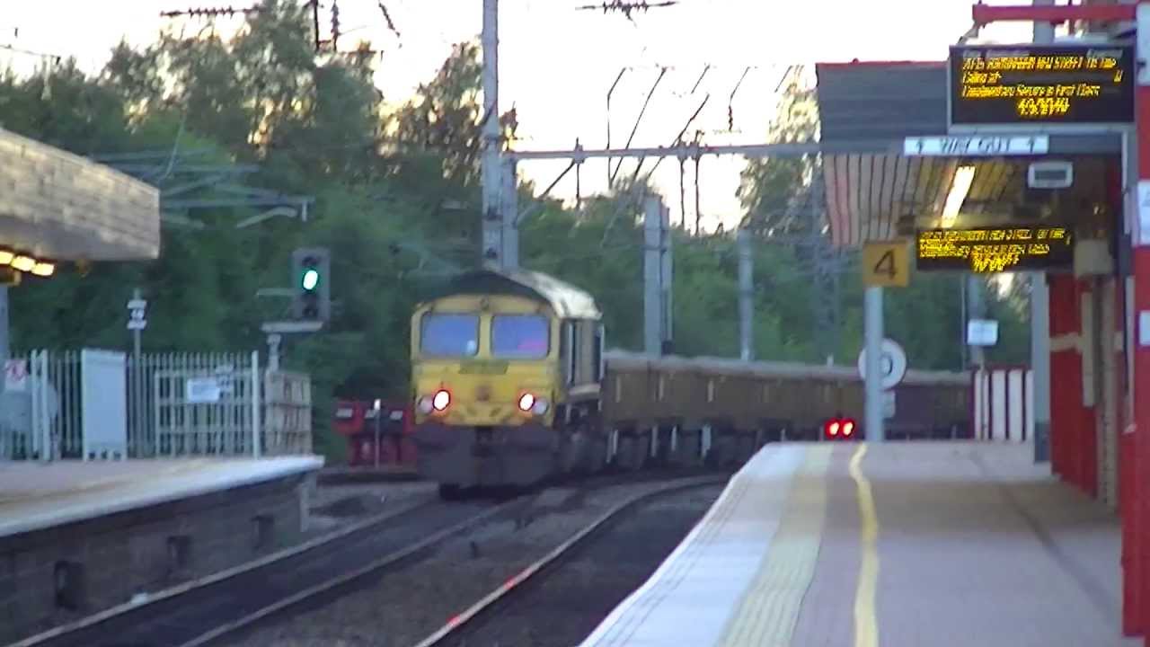 2x Freightliner 66s pass through Wigan NW