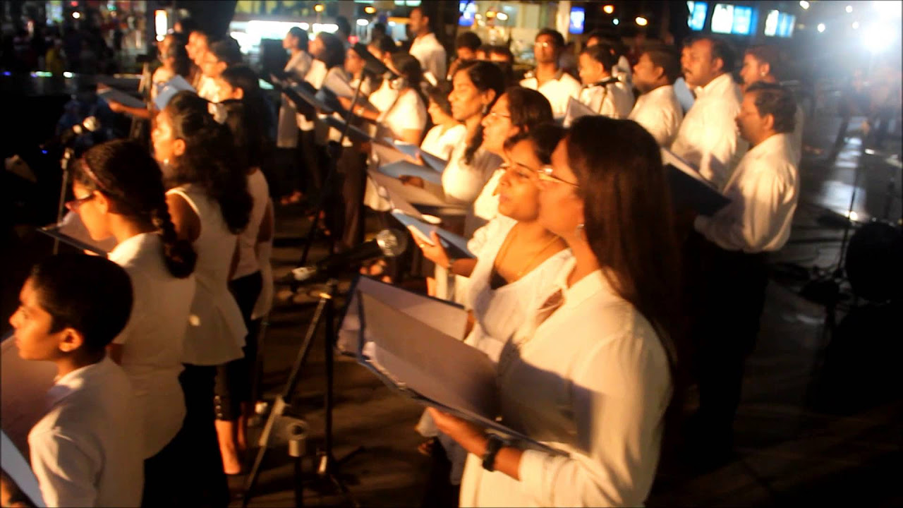 AMKTMC Carolling 2014 at Orchard Singapore   Filiz Navidad English  Tamil