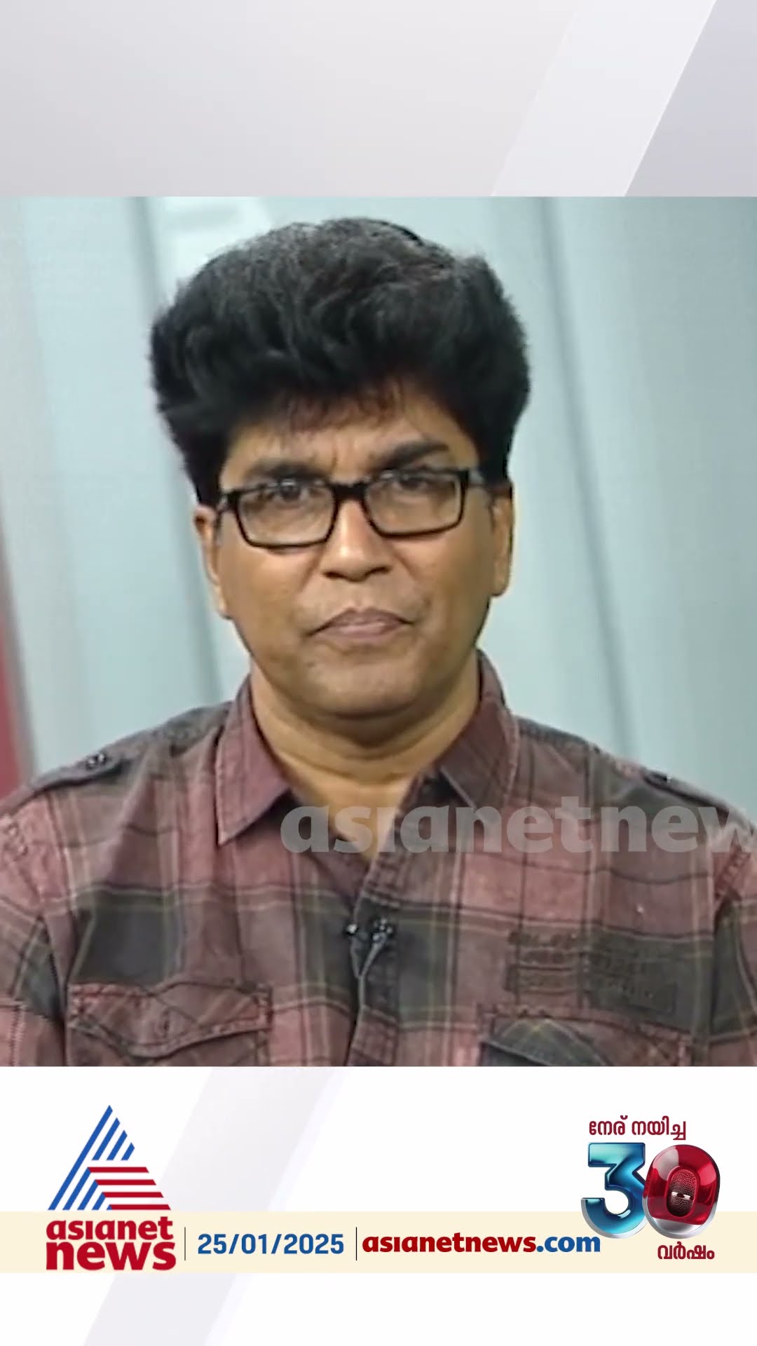 'താനൊരു സ്മാർട്ട് ആയ നേതാവാണെന്ന് സതീശൻ തെളിയിച്ചു, അത് കോൺഗ്രസിൽ ഒരു അബദ്ധമാണ്'