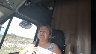 Aqui Cantando Para Pasar El Rato..aver Si Me Contrataa Rl Komander O Lupillo Rivera