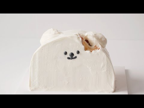 <strong>Milky</strong> Teddy Bear Cream Cake Recipe (w. French Cream)