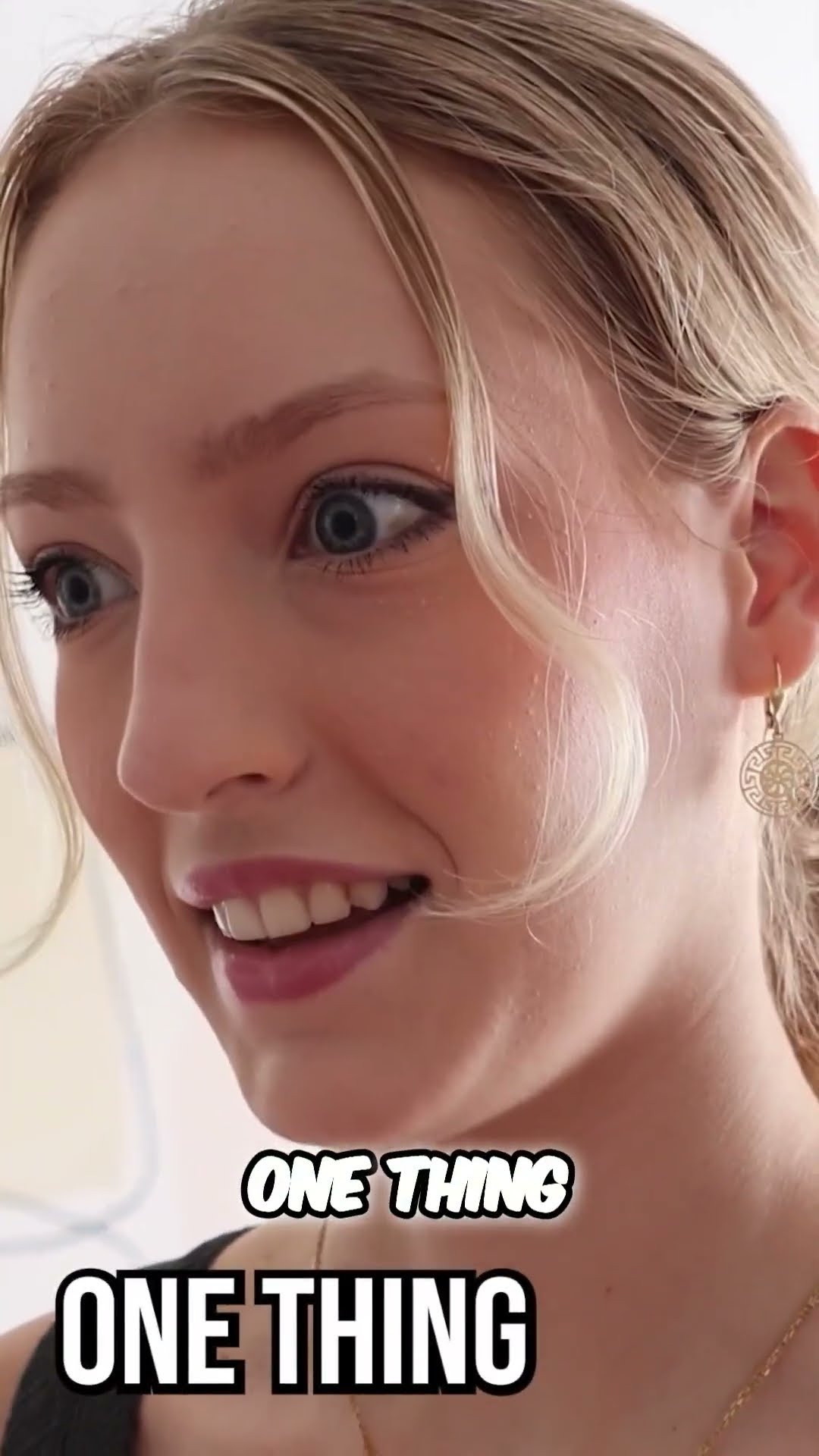 Pink Surprise  Can She Choose Just One Gift #funny #sisvsbro