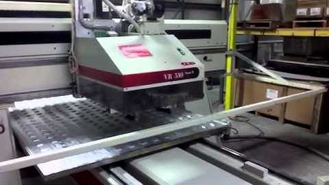 Komo Model VR510 Mach 2 CNC Router, 5