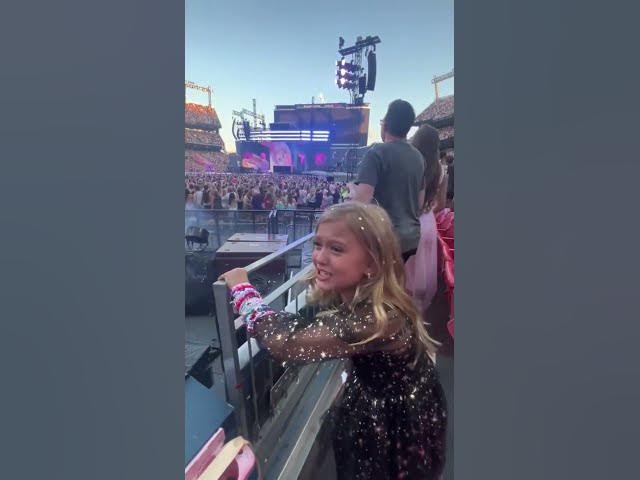 She went to her first Taylor Swift Eras Tour concert! ❤️