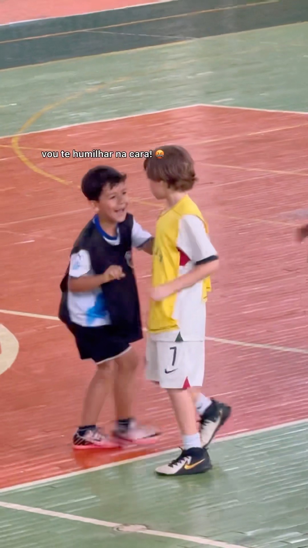 PROVOCARAM MEU IRMÃOZINHO A PARTIDA INTEIRA NO TREINO! ?