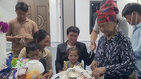 puj tsi txaus siab rau 2sab tawv qaib li khi tes