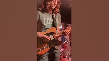 Thumbnail of Another Brick in the Wall guitar solo