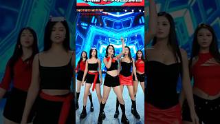 Enchanted Xiaoba Holds Concert At Heilan Pegasus Water Stage