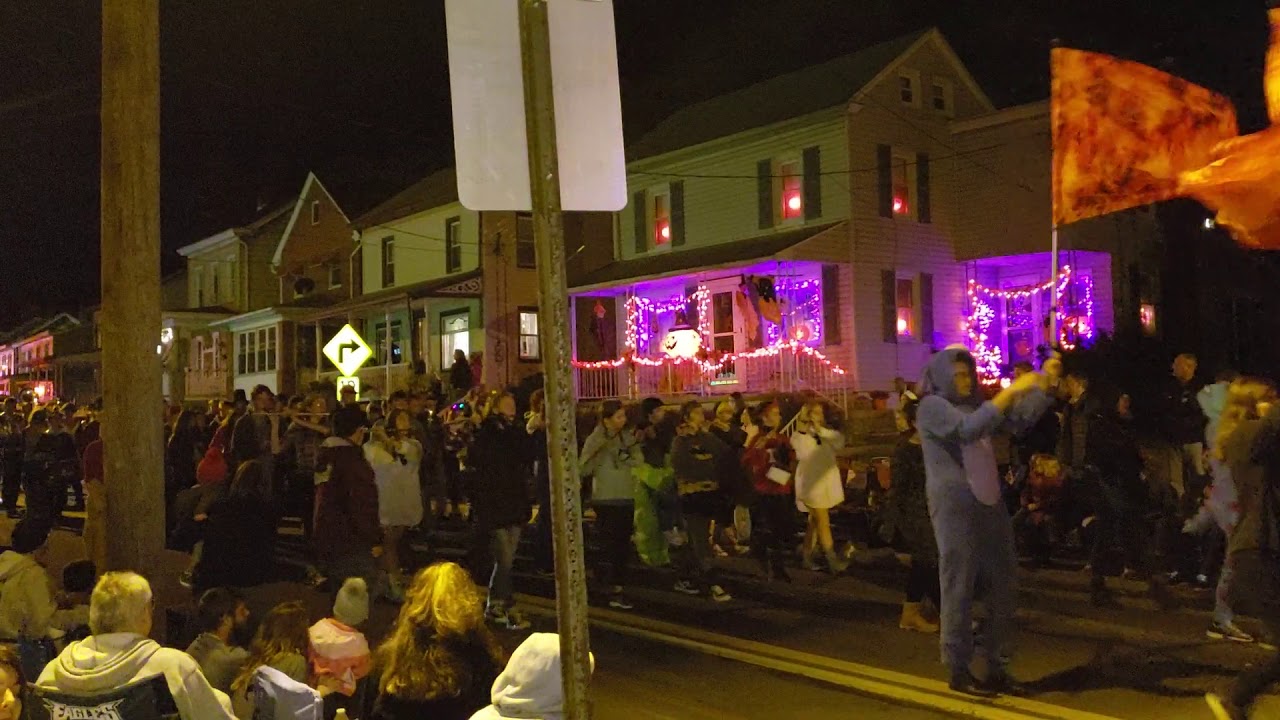 Mohnton The Great Pumpkin Halloween Parade 2018 YouTube