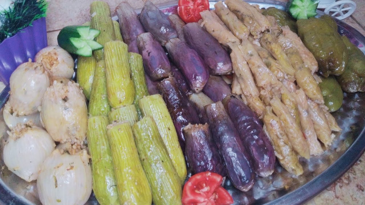 طريقه عمل محشي مشكل  باذنجان،كوسه،كرنب ،فلفل،بصل بخلطه روعه والتسوية الصحيحة للمبتدئين