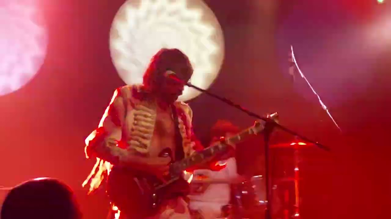 I MINISTRI TRIO  "LA CASA BRUCIA" 