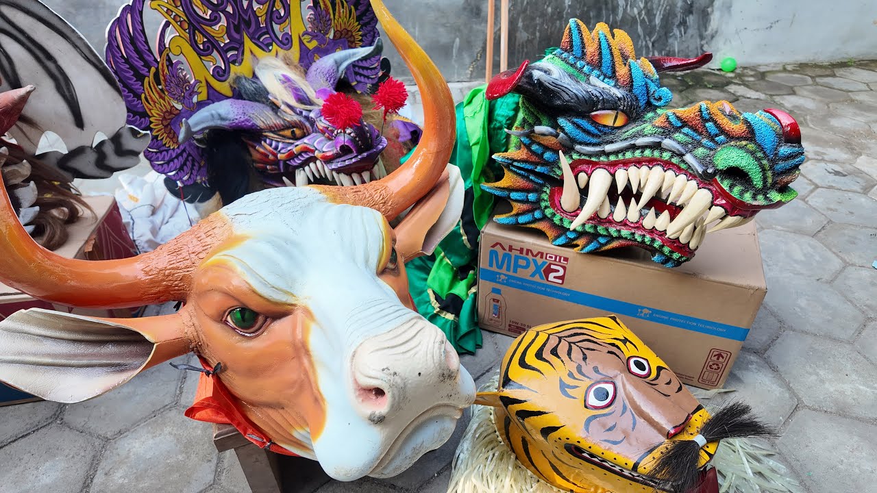 wadidaw gess ADA BARONGAN DEVIL BANTENGAN SAPI MBEROT LAGI BERJEMUR