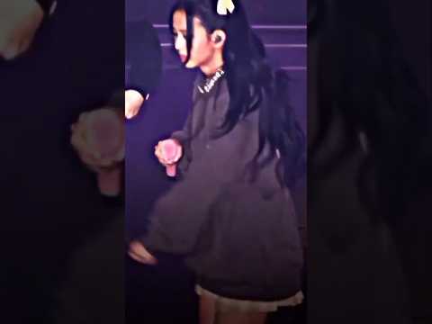 Blackpink attitude video #blackpink #lisa #support #whatsappstatus #jennie #jisso #lisa #rose #like