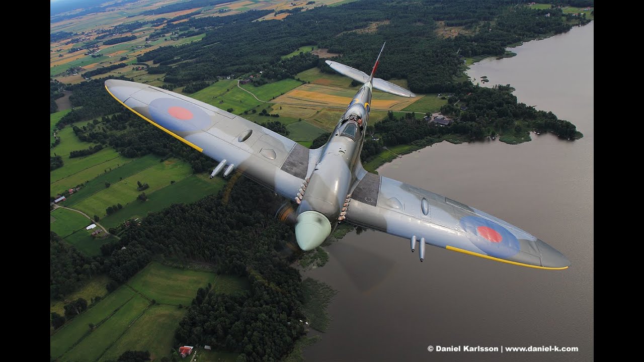Flygande klassiker - Warbirds and Vintage Aircraft over Sweden