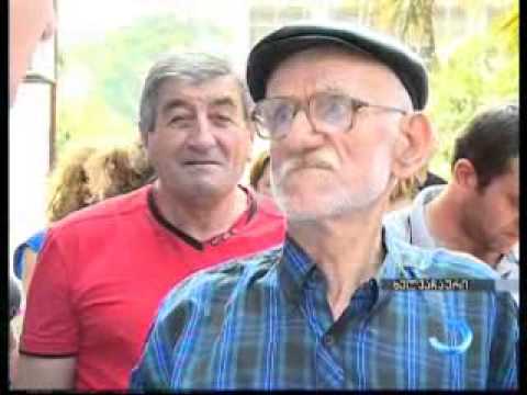 სოფელ სიმონეთის მოსახლეობა ცენტრალური გზის მოასფალტებას ითხოვს