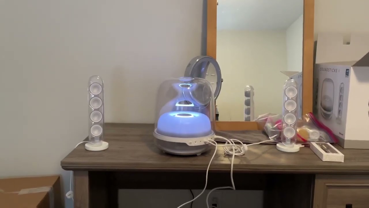 HARMON KARDON SOUND STICKS 4 first impressions and quick listen 