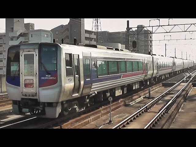 南風様 土讃線 特急「南風13号」7両編成 - YouTube