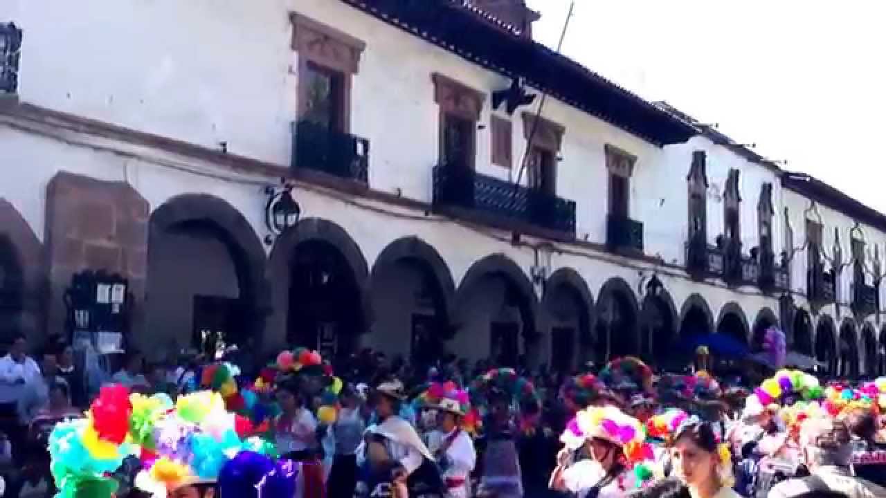 Fiesta de la Santa Cruz en Pátzcuaro pueblos magicos oaxaca