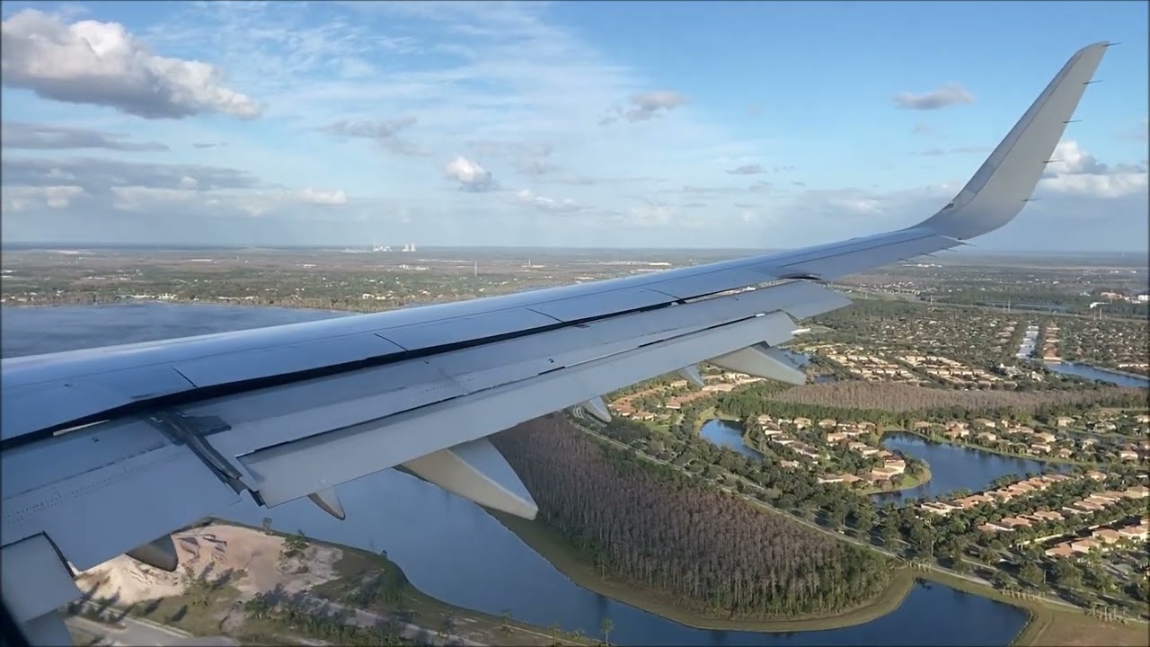 American Airlines Airbus A321200 Landing in Orlando YouTube