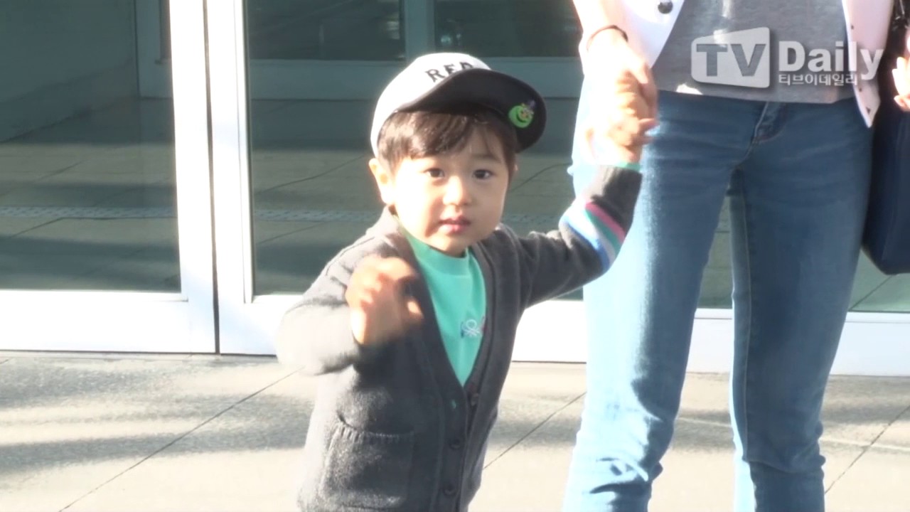 [tvdaily] ★고지용★ '아들 승재와 가족여행 떠나요~'