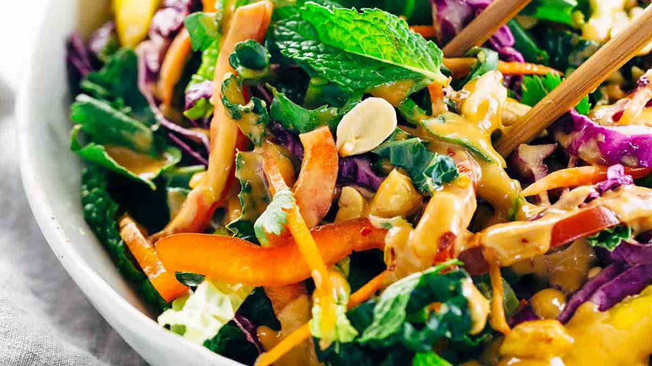 Crunchy Thai Salad with Creamy Peanut Dressing - YouTube