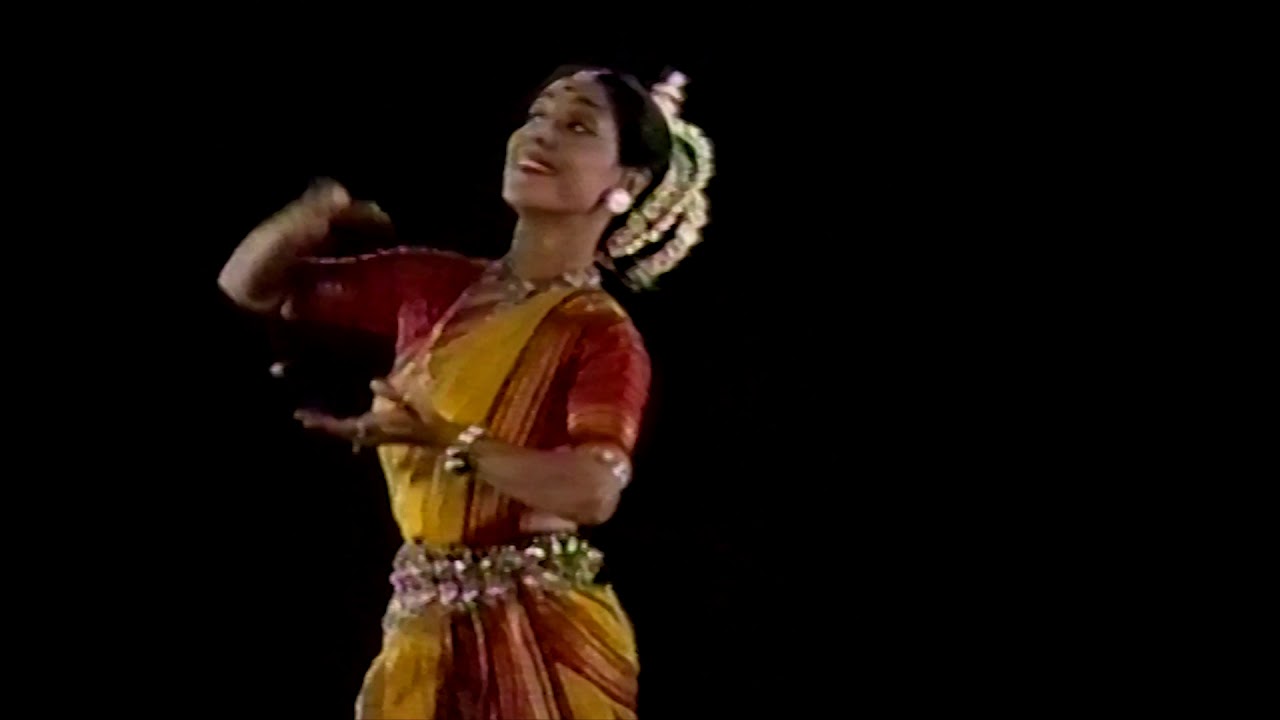 Madhavi Mudgal- Dheera Samirey- Ashtapadi