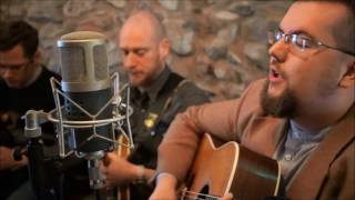 Nancy Whiskey And Miss Mcleods. Trad. Arr. Drop The Floor.